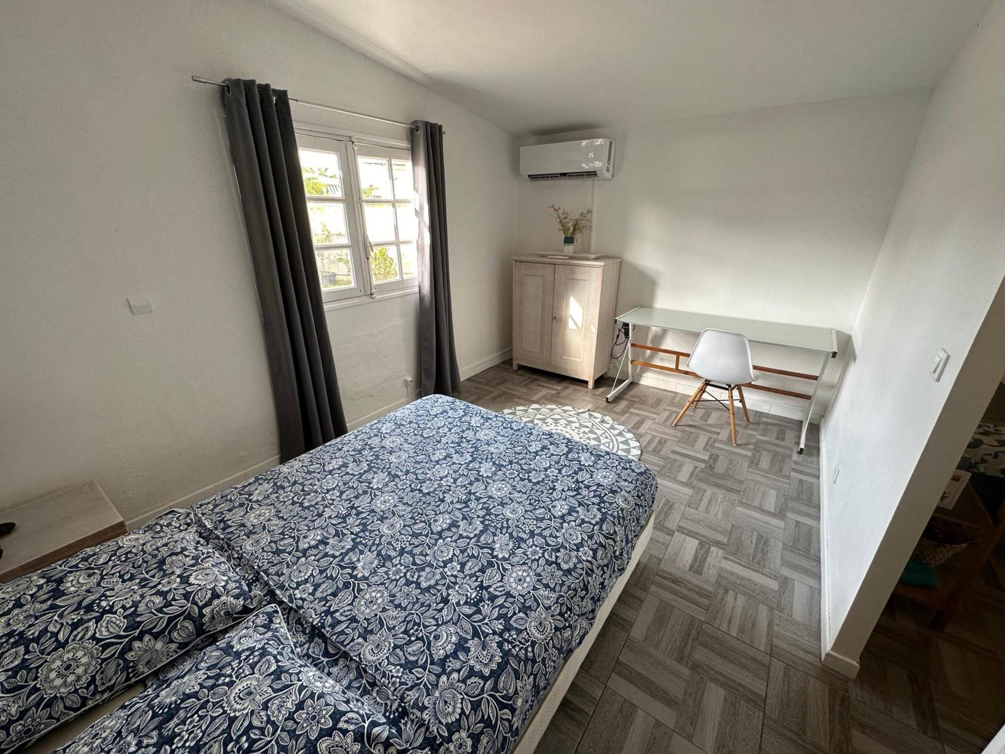 Appartamento T2 à Convenance Baie-Mahault Esterno foto